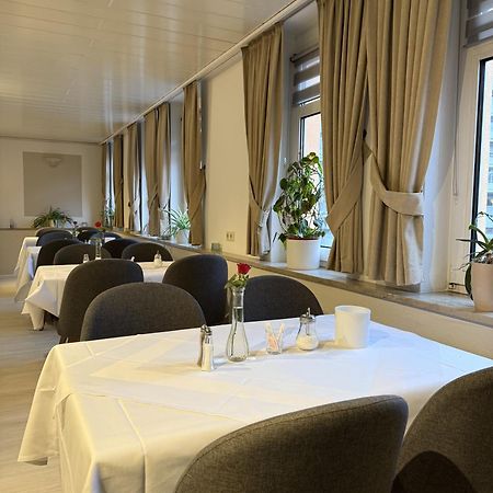 Stadt-Hotel Loerrach Gbr Екстериор снимка
